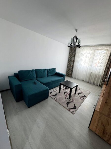 Costin Georgian - Vergului, spitalul Malaxa, 2 camere, bloc reabilitat termic